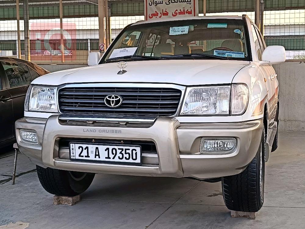 تويوتا لاندكروزر